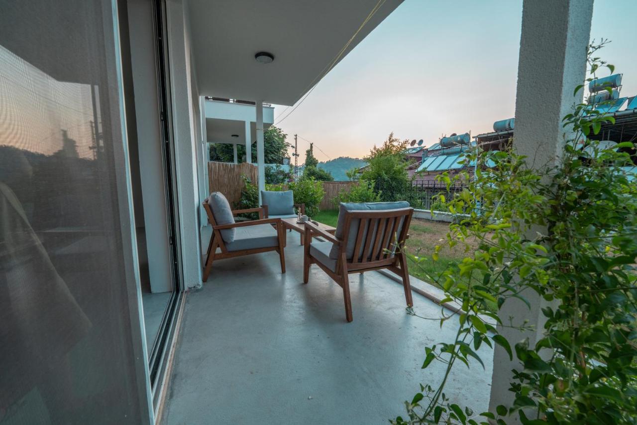 Gizz Suites Фетие Екстериор снимка