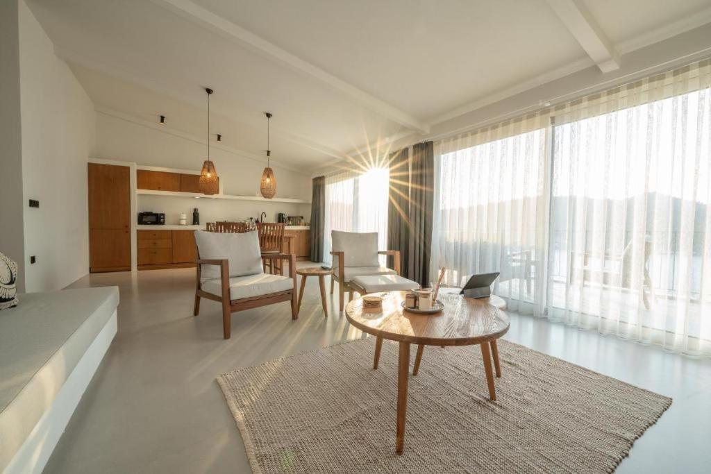Gizz Suites Фетие Екстериор снимка