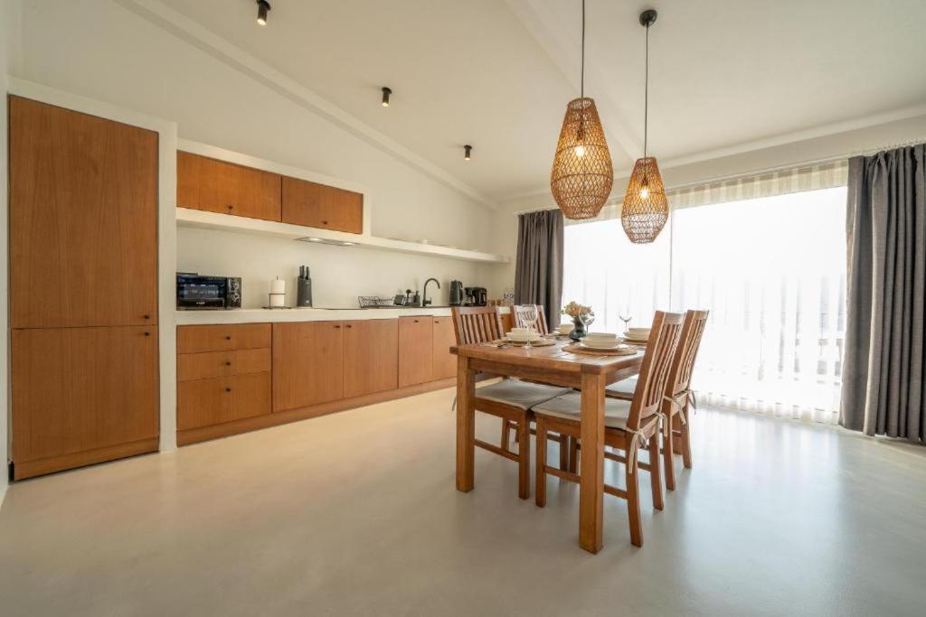 Gizz Suites Фетие Екстериор снимка